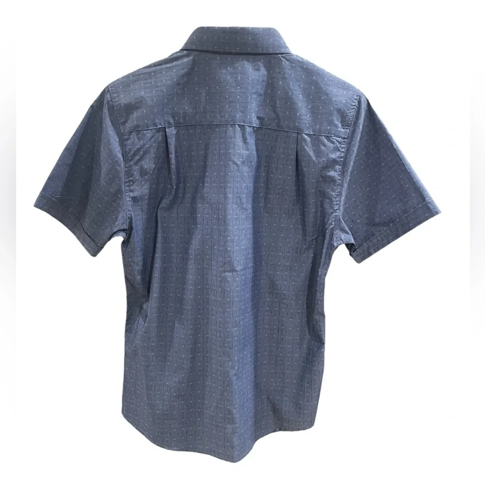 NWT! Haggar Men’s The Tuckless Shirt True Fit Short Sleeve Button Down